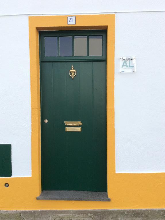 Family House Garden Villa Ponta Delgada Exteriör bild